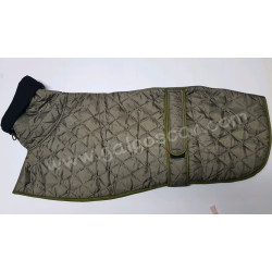 Manta abrigo para galgo rombos cuello alto, impermeable, verde, gris o azul. Forro polar interior. Talla XL. 85cm de largo por 3