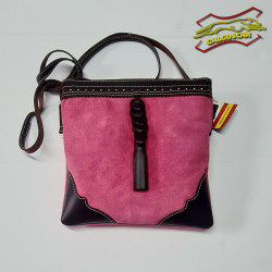 Bolso bandolera piel rociero/taurino. Fuxia